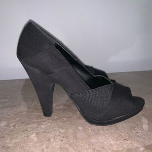 DONATING SOON!! Peep-toe Black Pumps